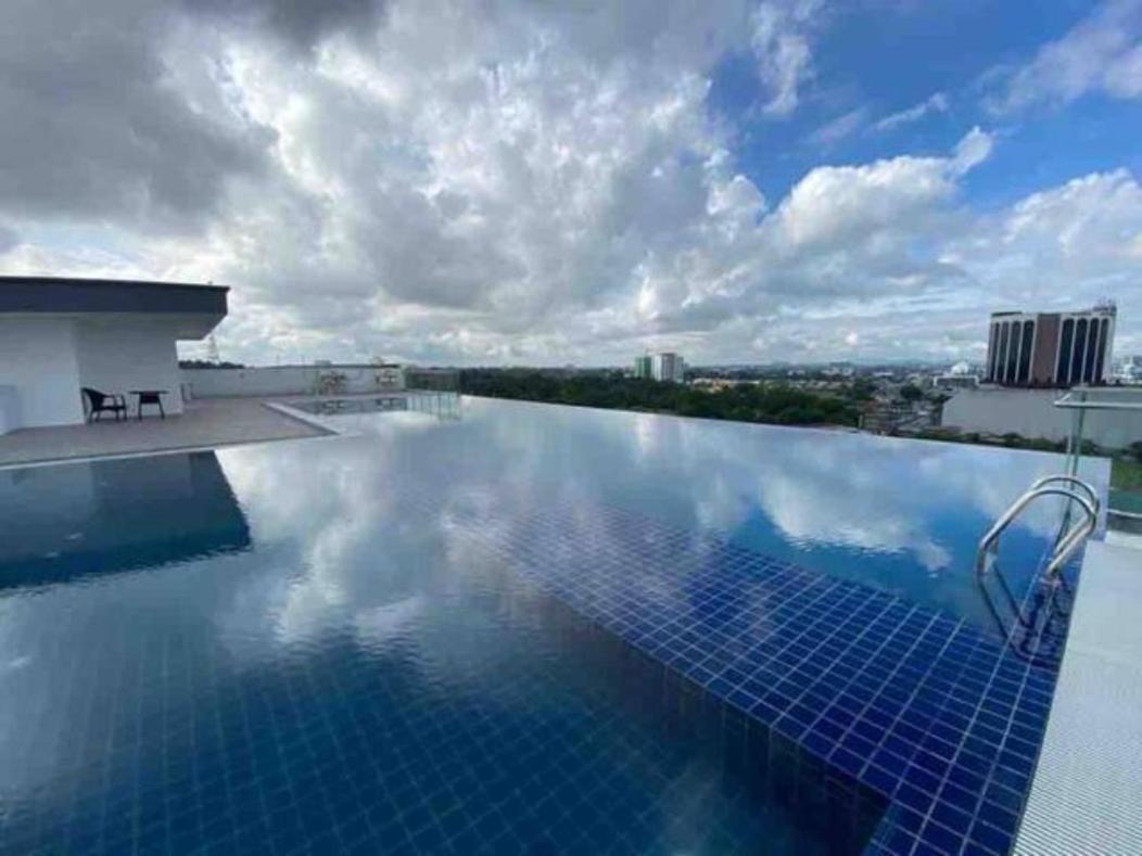 Jeff & Ricky Homestay@105 Kozi Square Kuching Exterior photo